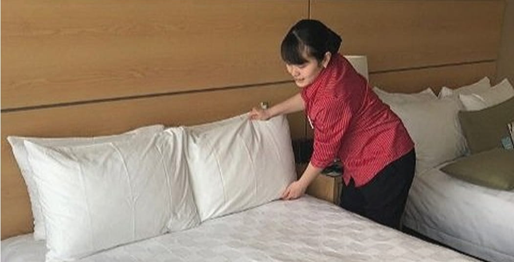 語学研修＋ホテル有給インターンシップ4