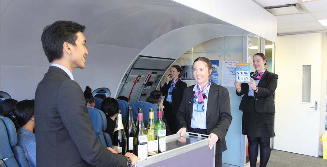 語学研修＋フライトアテンダントコース10