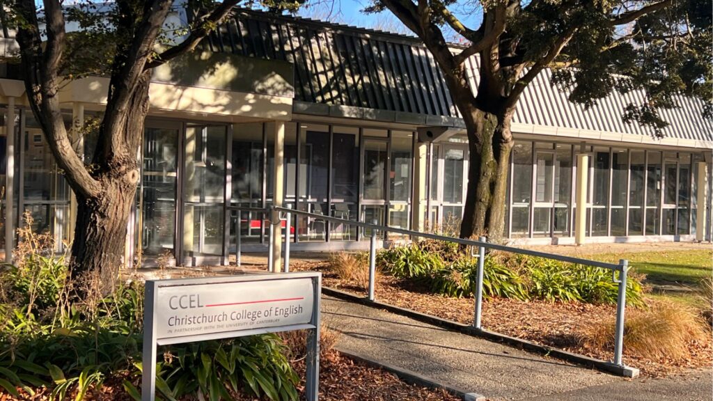 CCEL: Christchurch College of English (クライストチャーチ)